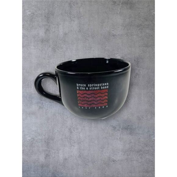Bruce Springsteen & The E Street Band Souvenir Coffee Mug from 2000 Tour
RARE - Picture 2 of 4